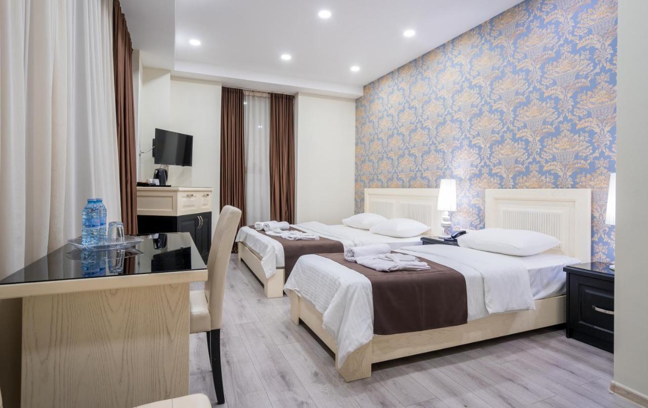 Capitol Hotel By Umbrella Tiflis Dış mekan fotoğraf