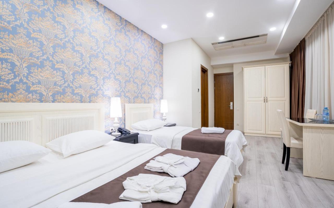 Capitol Hotel By Umbrella Tiflis Dış mekan fotoğraf